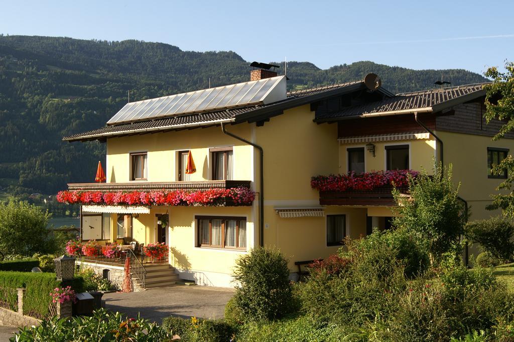Gaestehaus Luise Ossiach Exterior photo